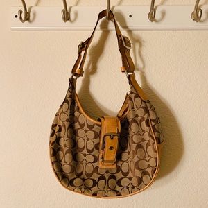 Coach Handbag Signature Buckle Hobo No. E3J-6363